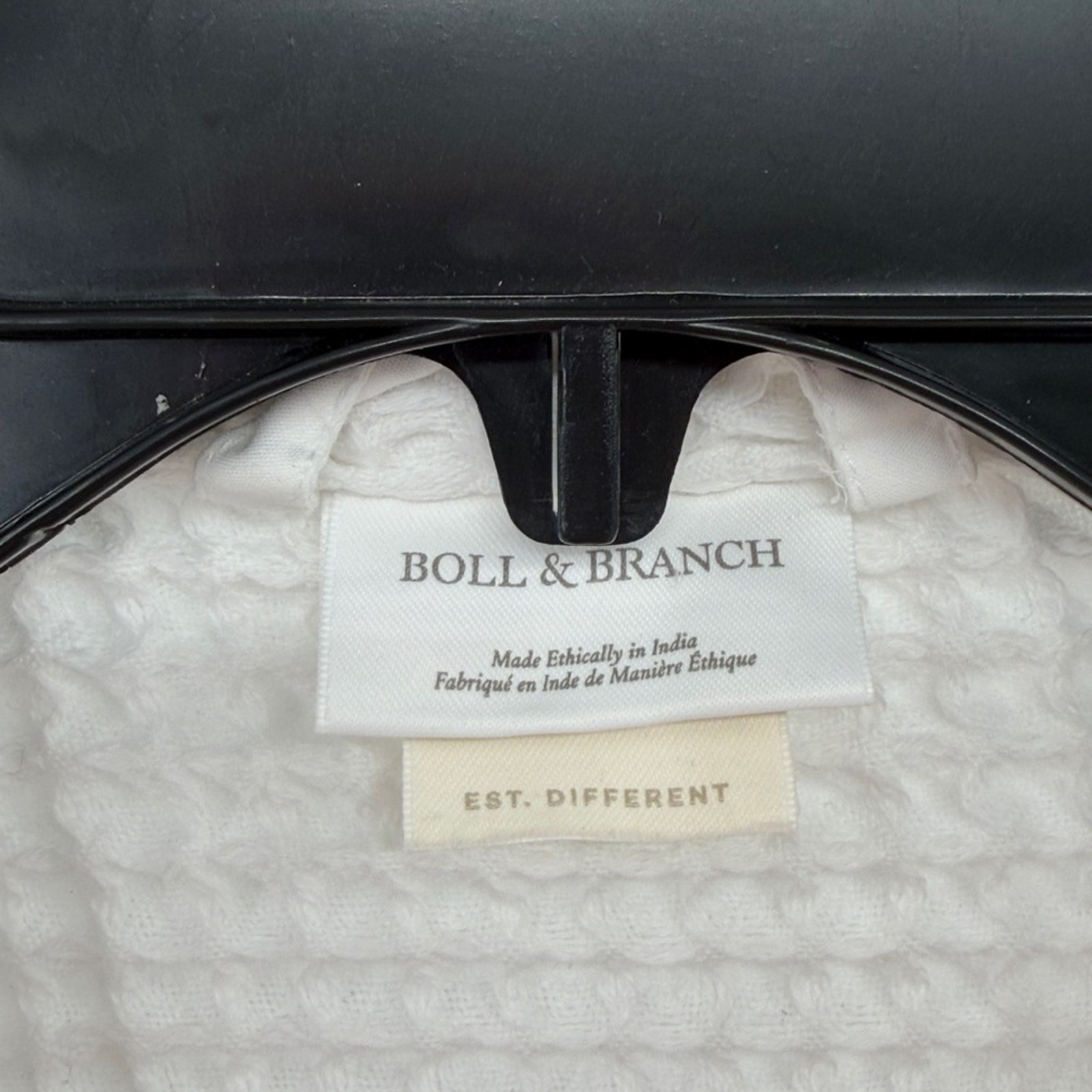 Boll & Branch Organic Cotton Waffle Bathrobe - White/Gray - Large — image 3 of 8